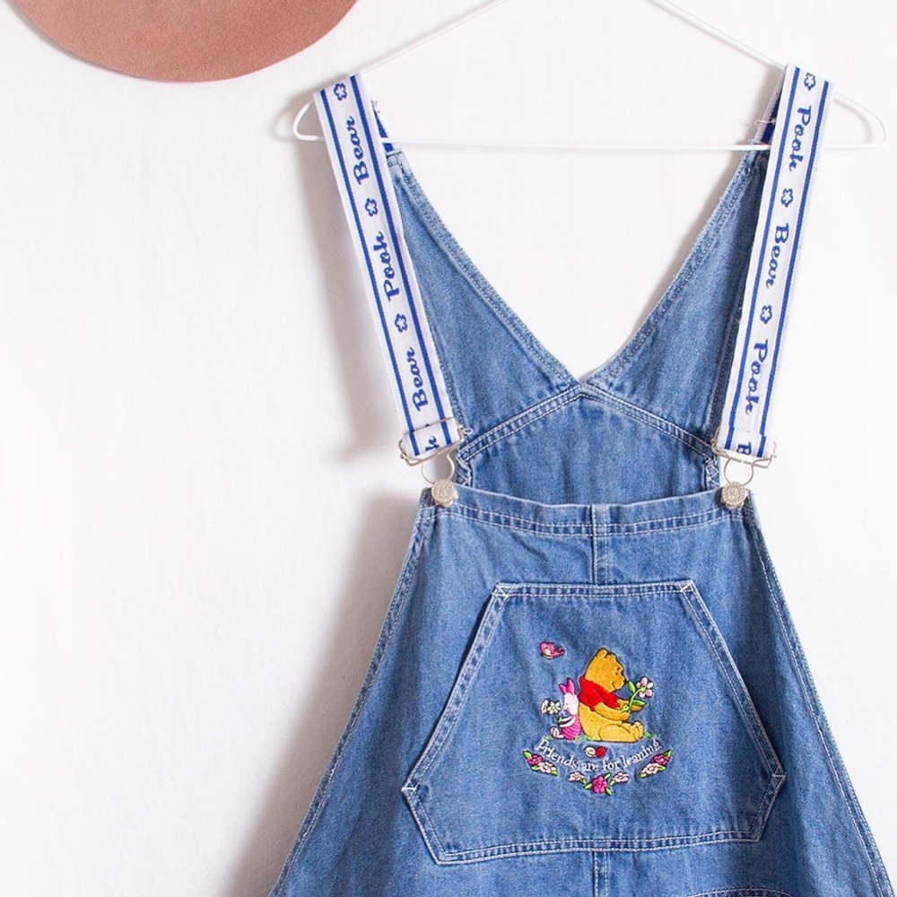 Vintage Disney Winnie the Pooh denim Jean shorts overalls